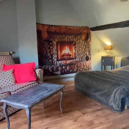 Chez Lilly&cie 10 à 12 Personnes Avec Sauna Et Piscine Appartement Saint-Martin-dʼAblois